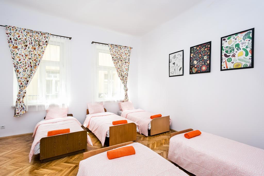 Live Like Locals: Market Square X Jewish District Krakau Exterior foto